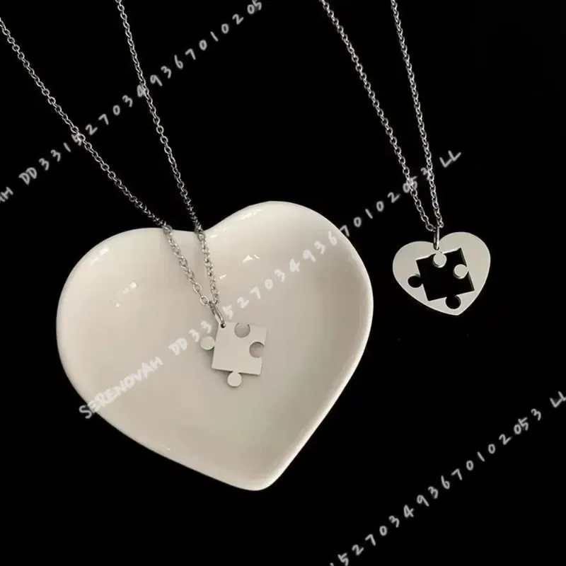 2Pcs Set Simple Puzzle Heart M - Magnetic Couple Matching Necklaces 评论和价格