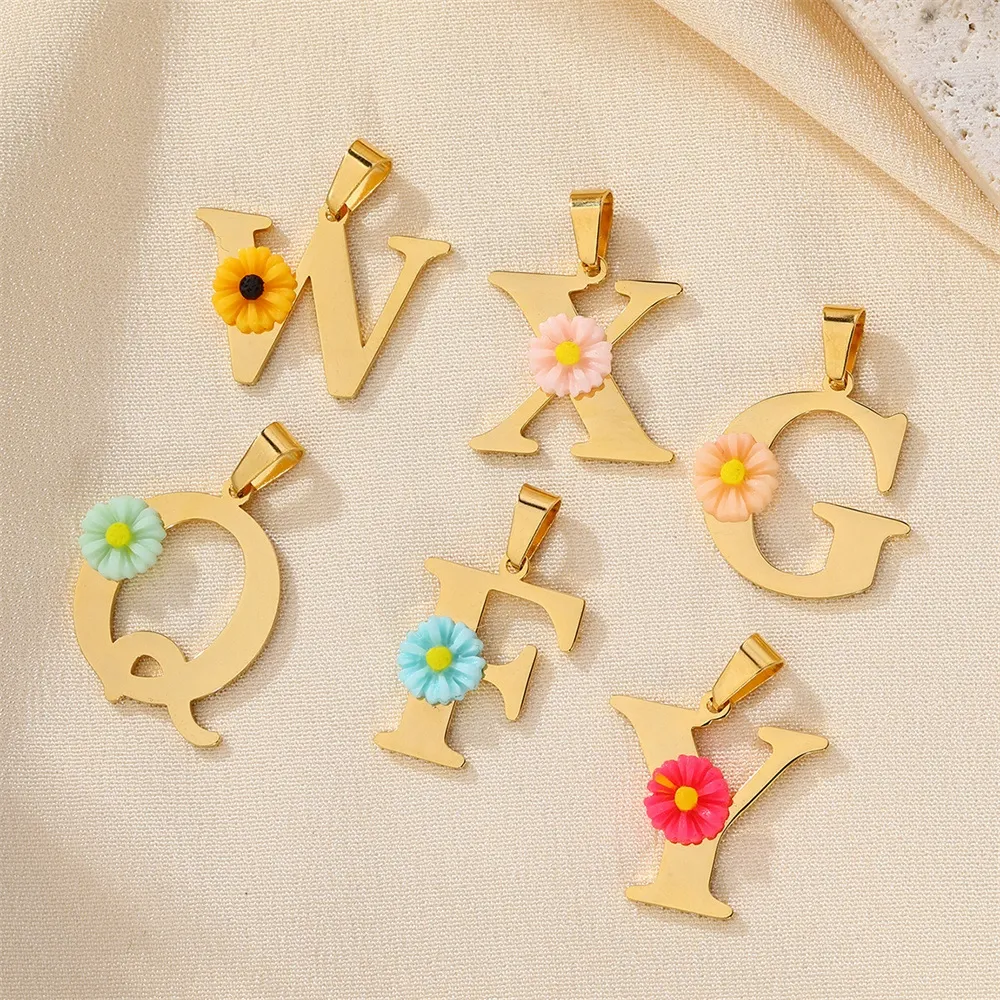 Personalized Daisy Initial Let - Initial Letter Necklace 18K Gold 评论和价格