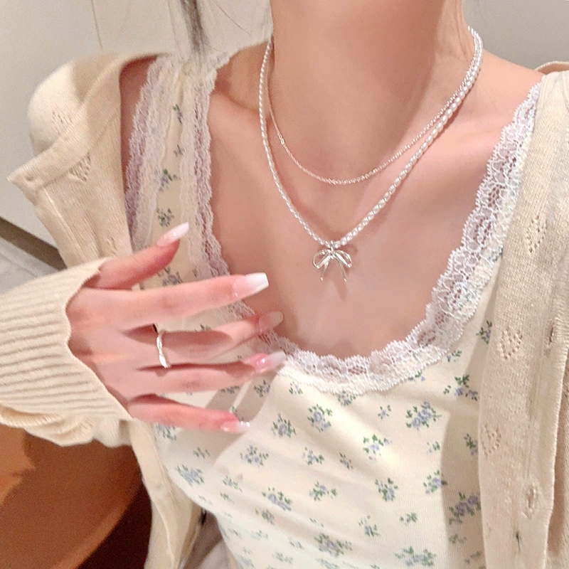 Fashion Vintage Bowknot Pendan - Layered Pendant Necklace Aesthetic 评论和价格