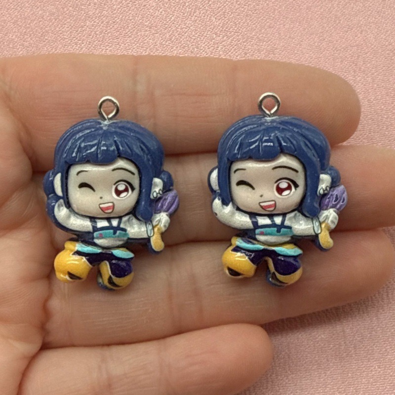 10pcs resin cartoon pendant, D - Earrings 评论和价格