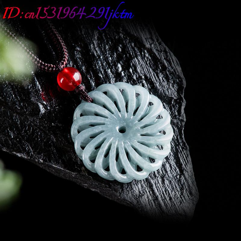 Burmese Jadeite Flower Pendant - Necklaces 评论和价格