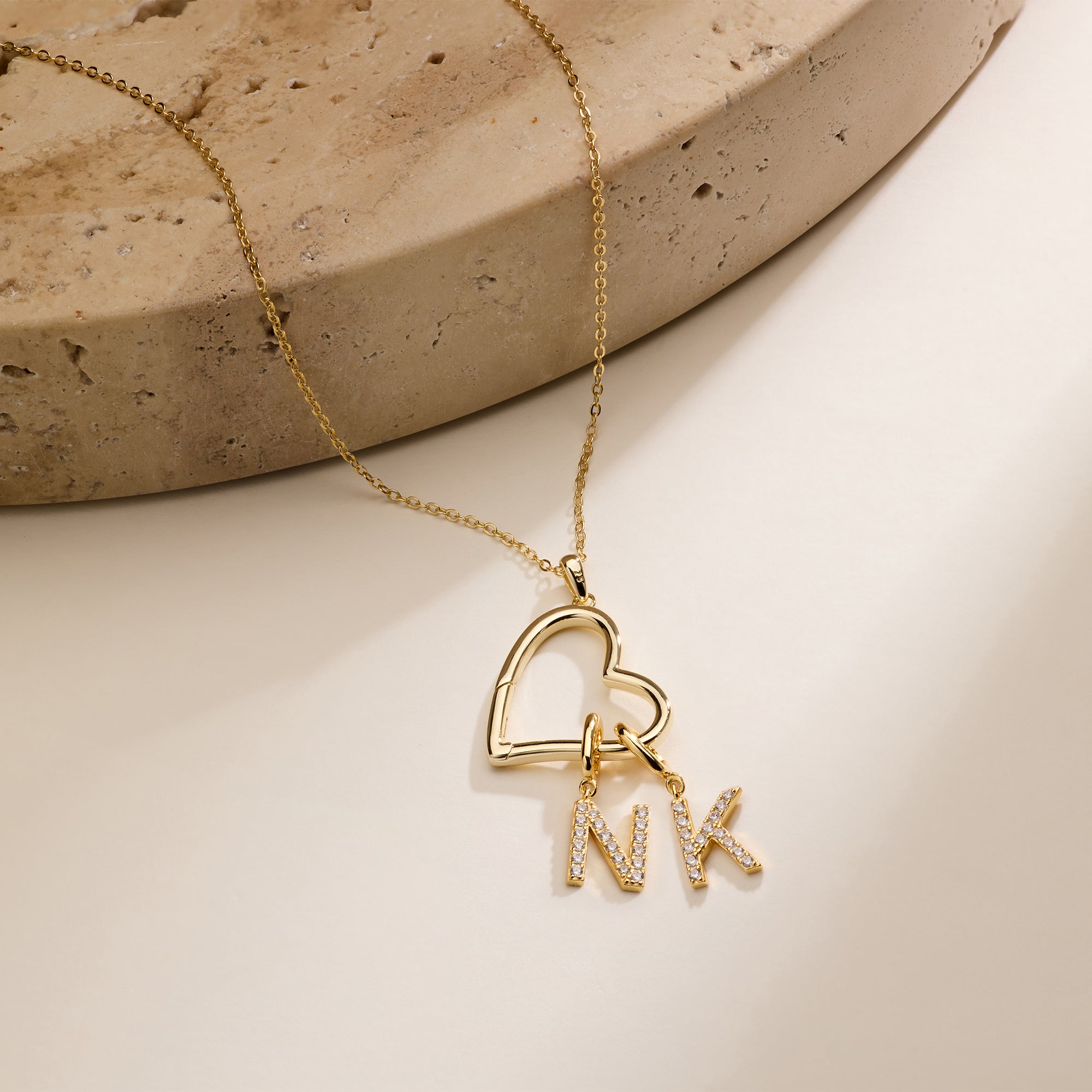 Custom Initial Open Heart Neck - Initial Letter Necklace 18K Gold 评论和价格