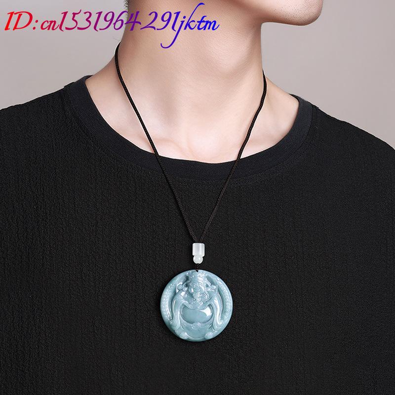 Burmese Jadeite God of Wealth  - Necklaces 评论和价格