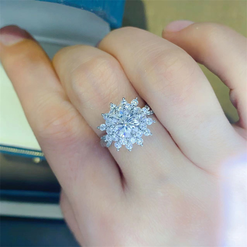 Luxury white gold solid platin - Moissanite Engagement Ring 1 Carat 评论和价格