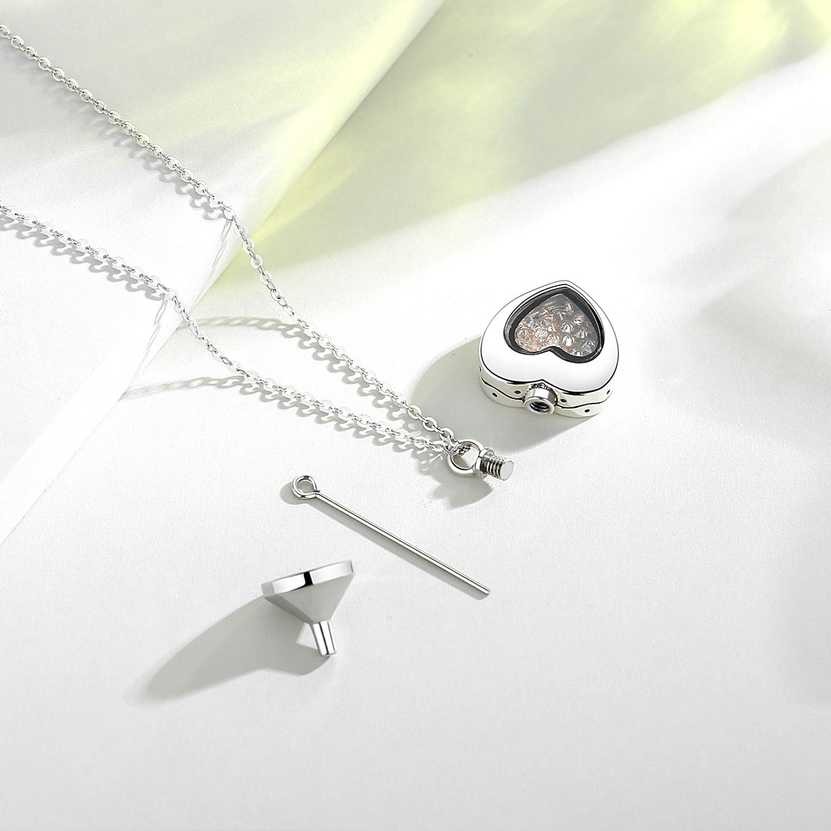 Eudora Sterling Silver Heart L - Heart Locket Necklace Photo 评论和价格