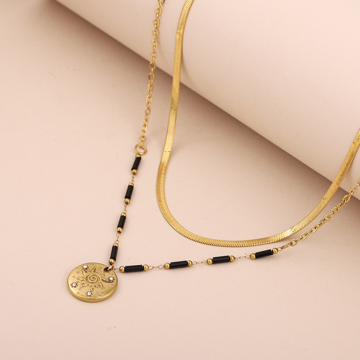 Boho Sun Face Coin Layered Nec - Layered Pendant Necklace Aesthetic 评论和价格