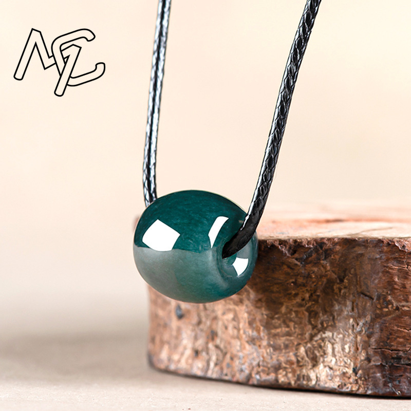 Natural Myanmar Emerald Deep B - Necklaces 评论和价格