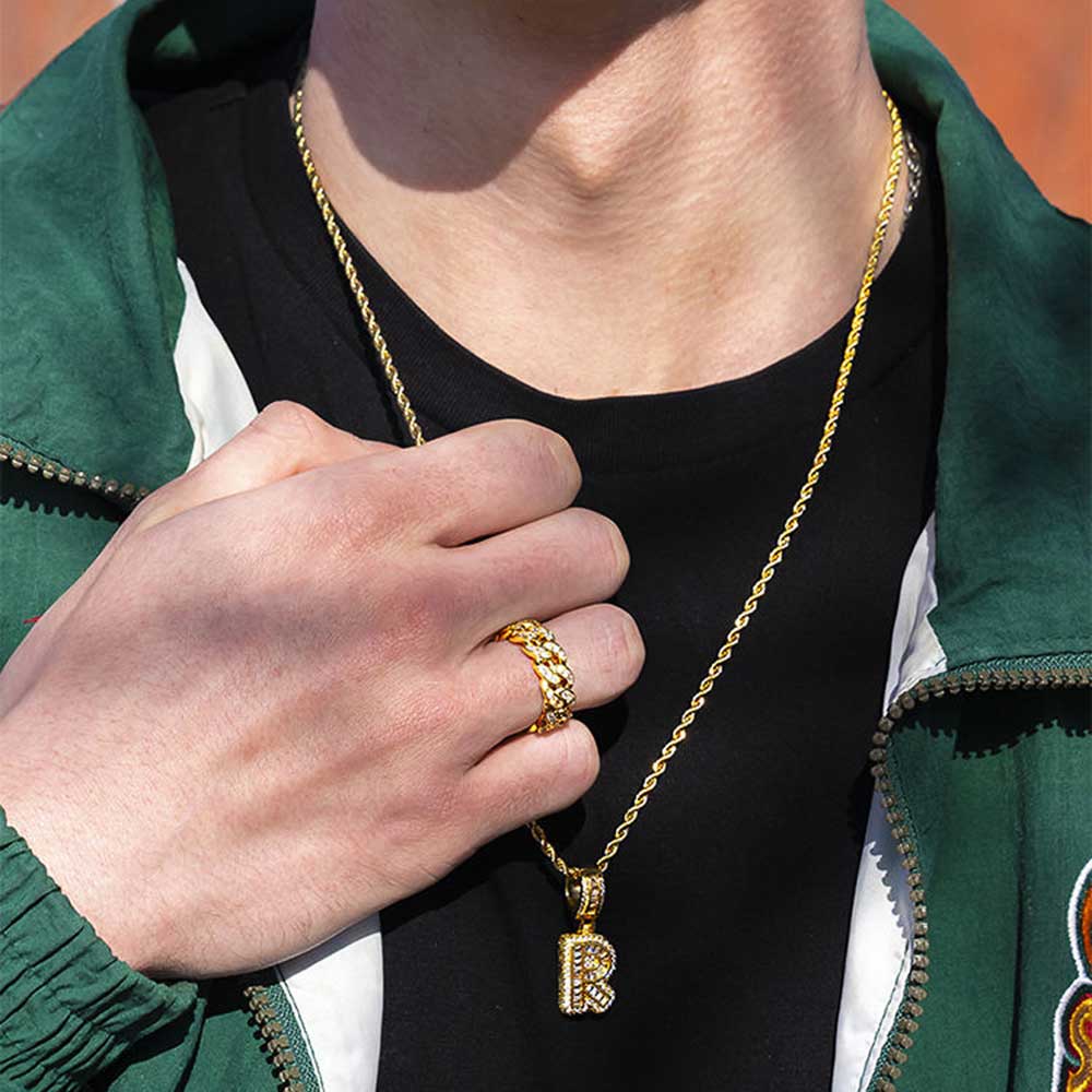 Real 18K Gold Plating Initial  - Initial Letter Necklace 18K Gold 评论和价格