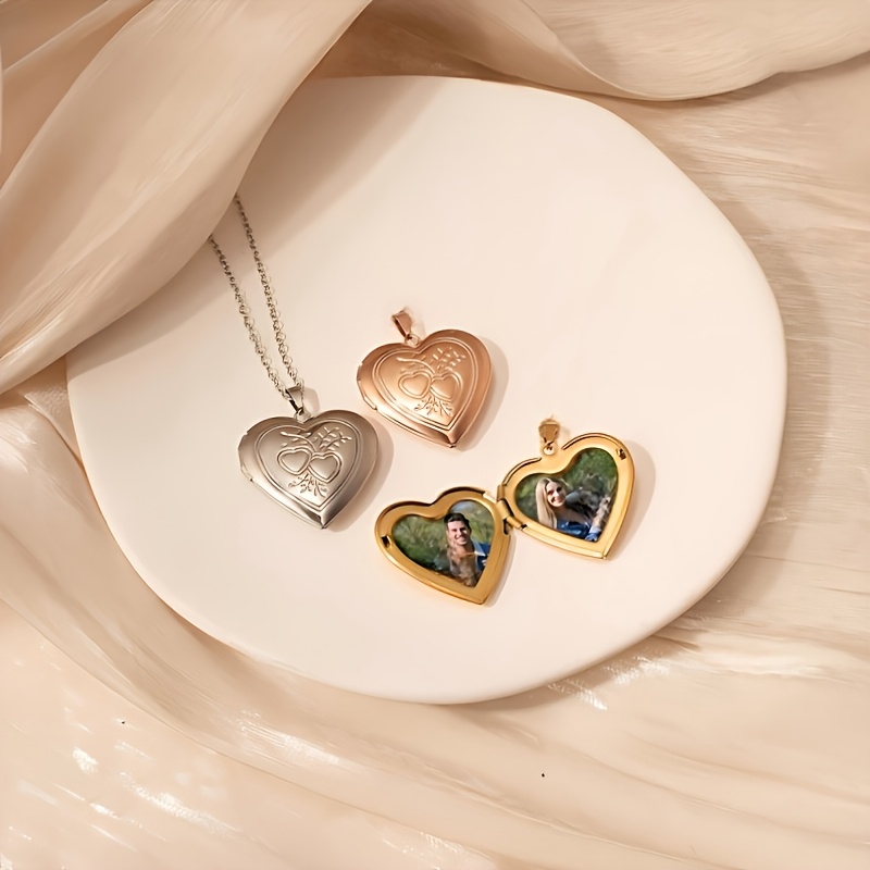 Custom 1/2 Photo Necklace Hear - Heart Locket Necklace Photo 评论和价格