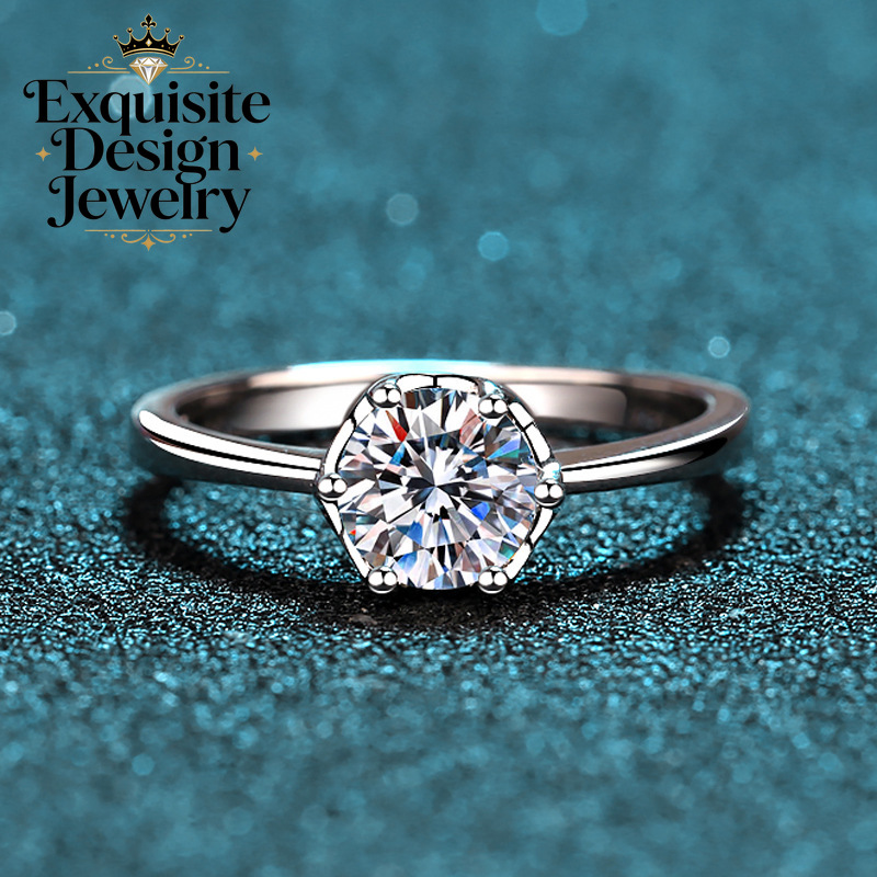 Exquisite Platinum PT950 Brigh - Moissanite Engagement Ring 1 Carat 评论和价格